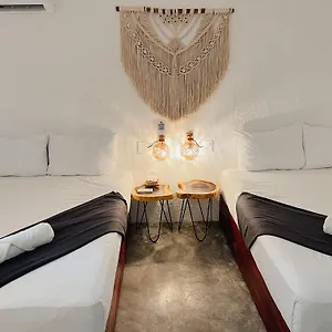 And Kab 3*, Cancun Mexico